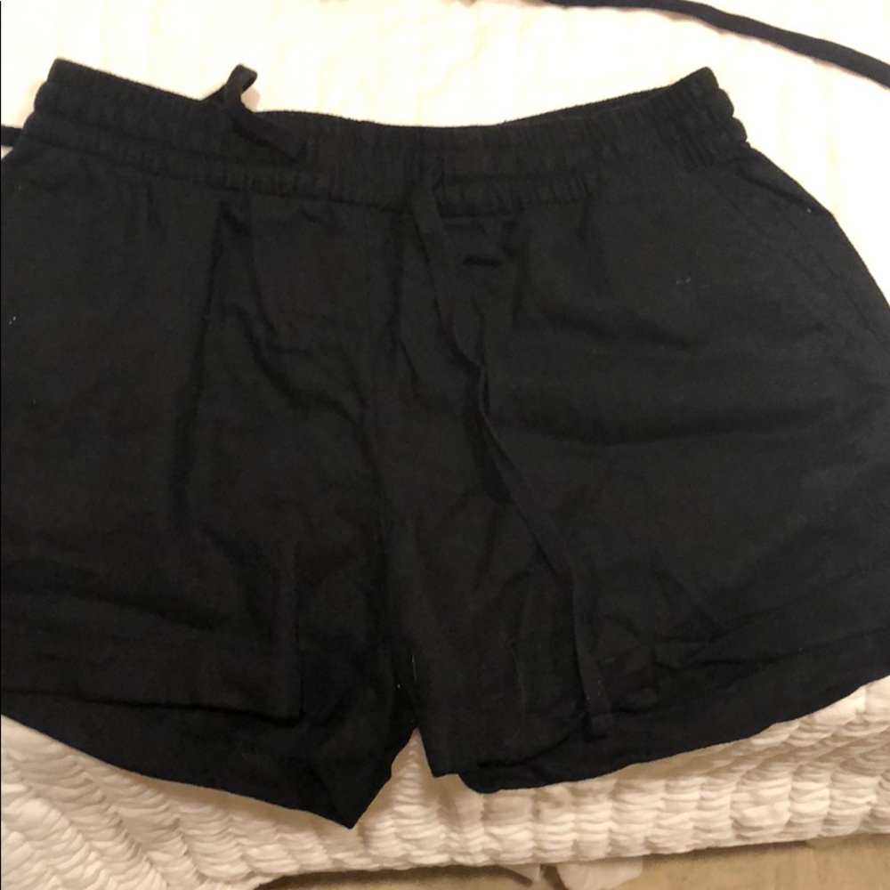 black linen shorts!